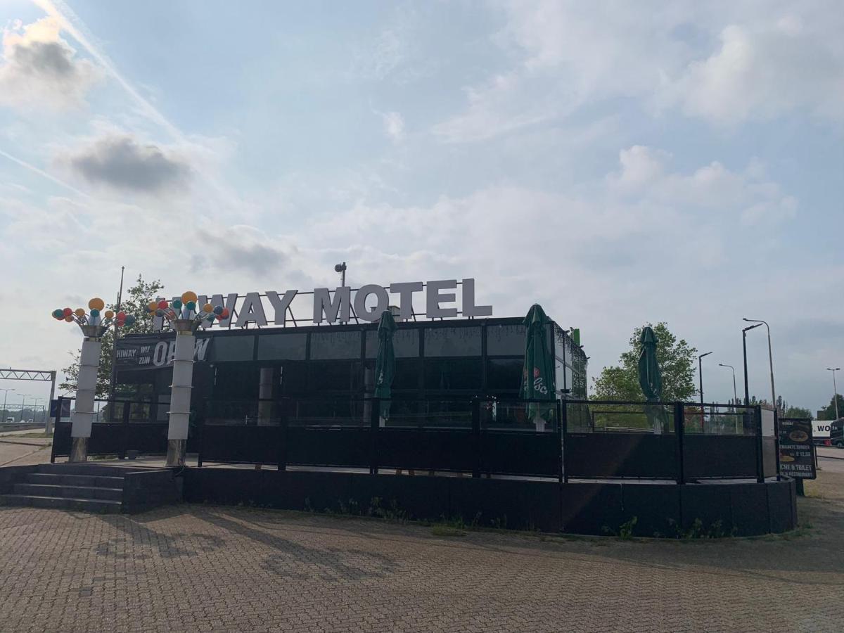 Hiway Motel Siebengewald Екстериор снимка